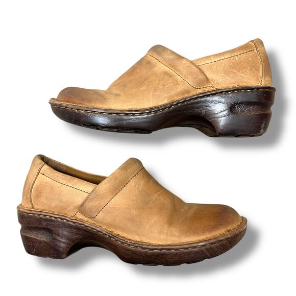 B.O.C BORN Concepts Mocha Peggy Leather Slip-On Comfort Shoe By BORN Clogs 8.5 - Picture 8 of 9